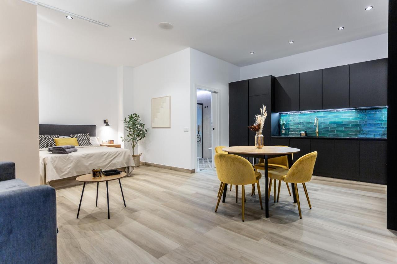 Suite Deluxe Valencia - Aiora Apartments Exterior photo